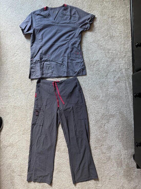 Carhartt Other - Carhartt Force Cross-Flex Gray Scrub Set Women’s Medium